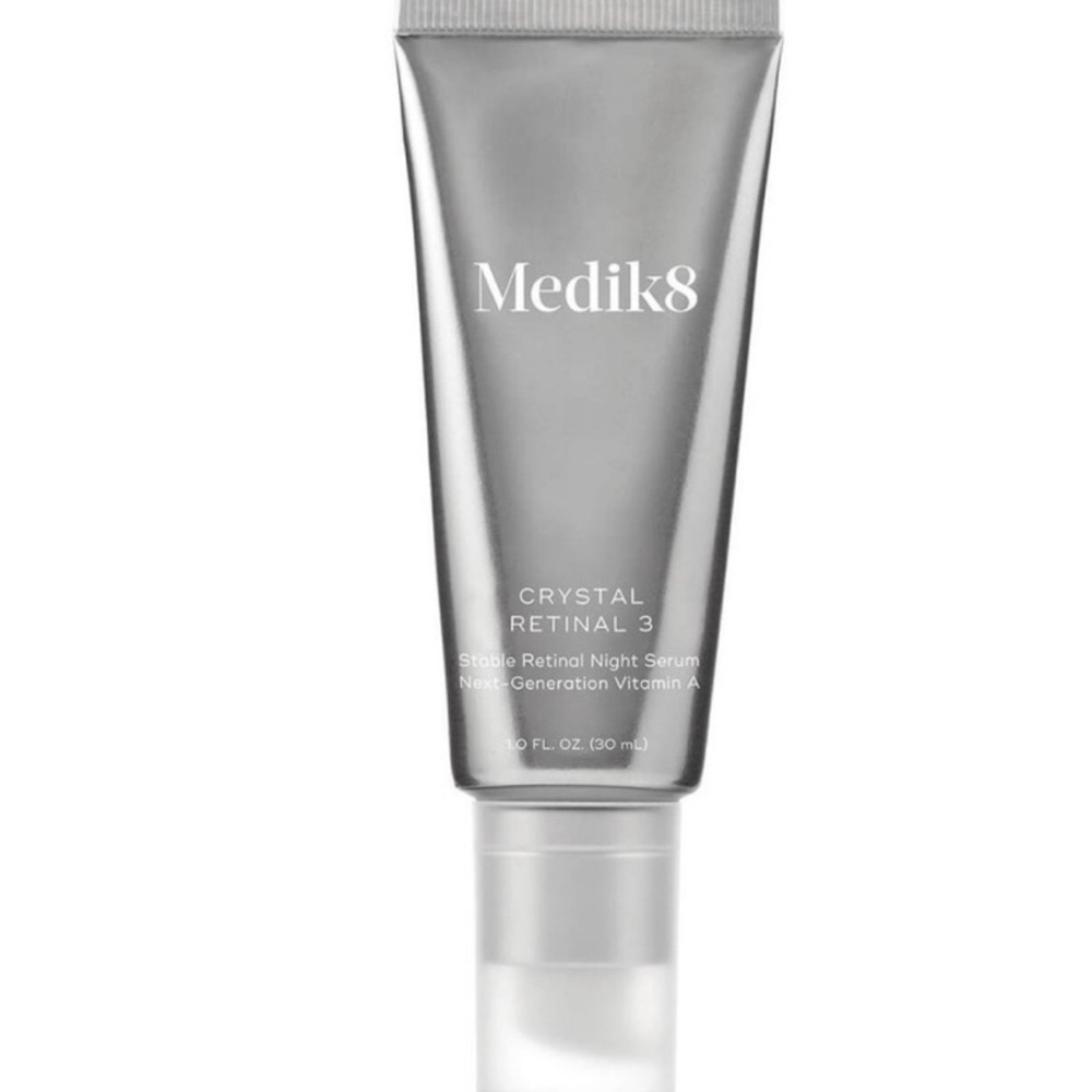 Medik8 crystal retinal 3 anti aging serum hydrating